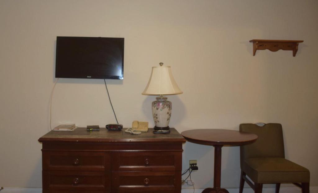 Kent Motel photo 2