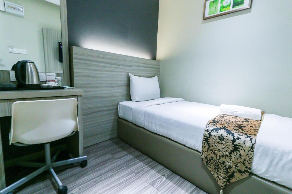 Одноместный (Улучшенный одноместный номер), Hotel 99 Kepong