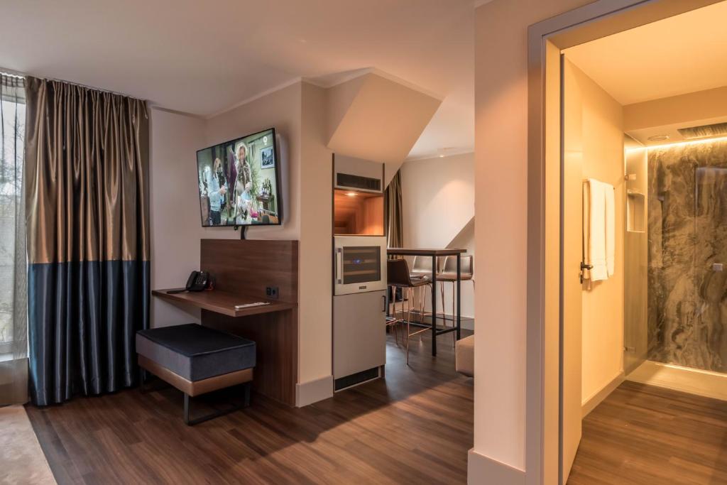 Сьюит (Суперлюкс), Innspire Hotel