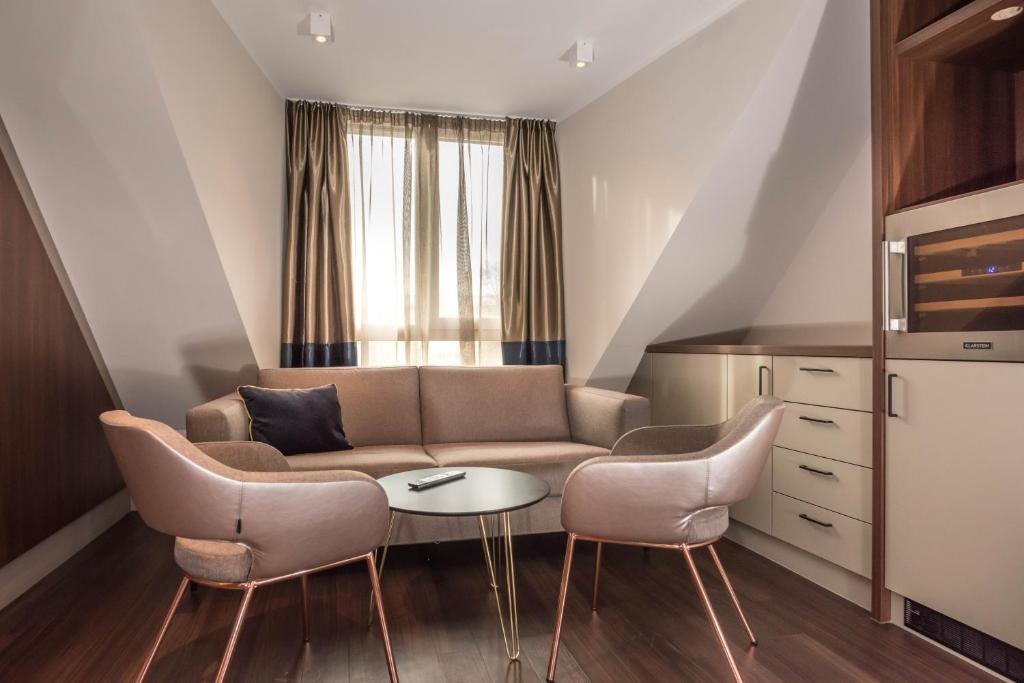 Сьюит (Суперлюкс), Innspire Hotel