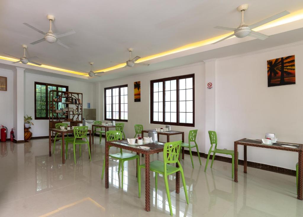 Crystal Sands Villa photo 2