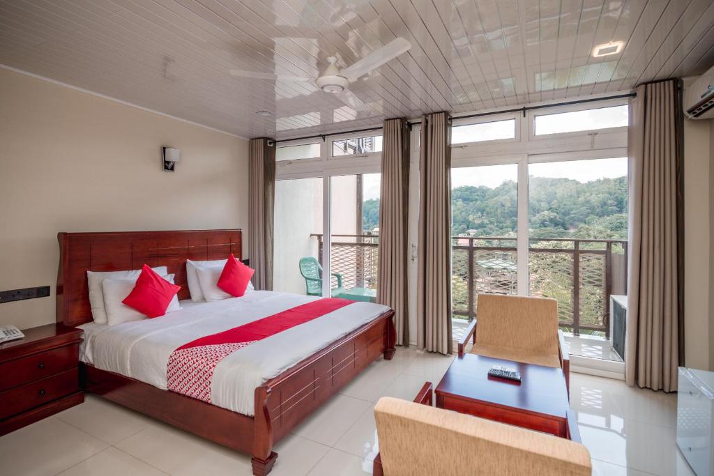 Двухместный (Deluxe Double Room with Free Pick Up from the Kandy City and Train Station), Janora Hills