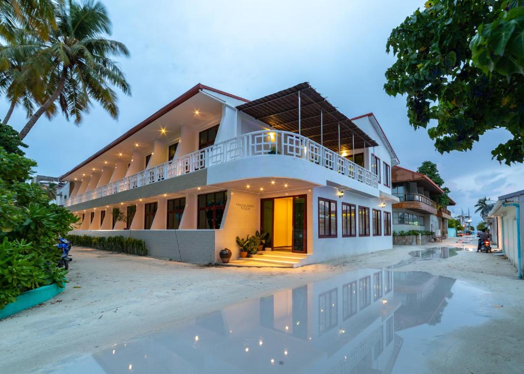 Crystal Sands Villa