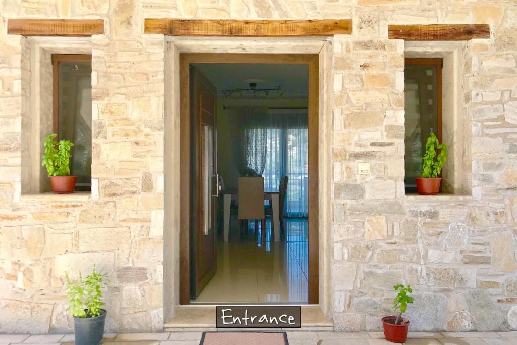 Astris Traditional Private Villa photo 4