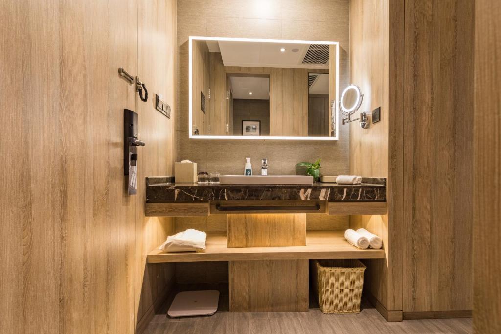Atour Hotel Changxing Central Plaza photo 2