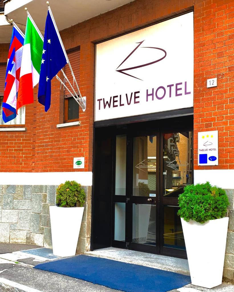 Twelve Hotel photo 2