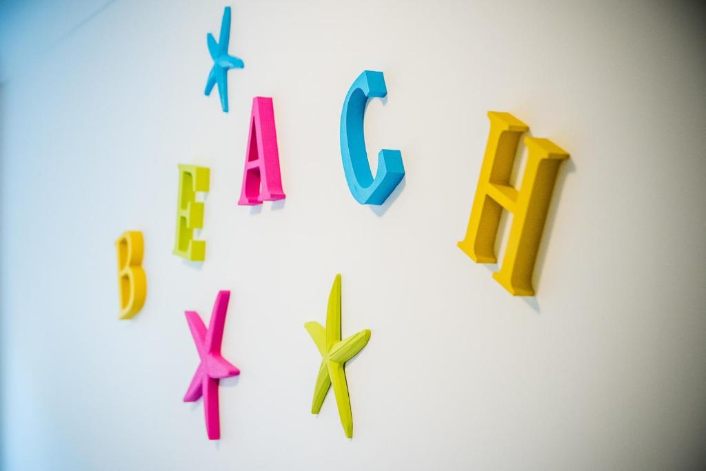 Beach Retreat Broadstairs - Tap to explore photos