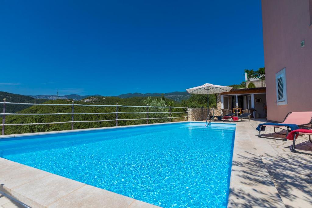 Villa M photo 2