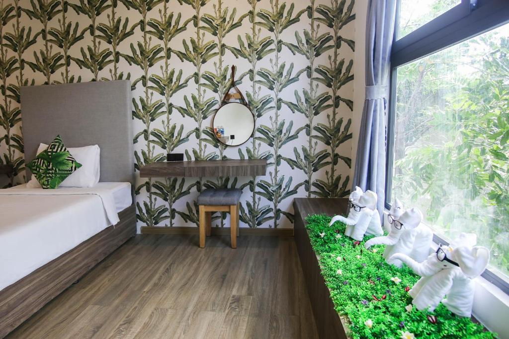 Трехместный (Трехместный номер с собственной ванной комнатой), Green Oasis Hotel