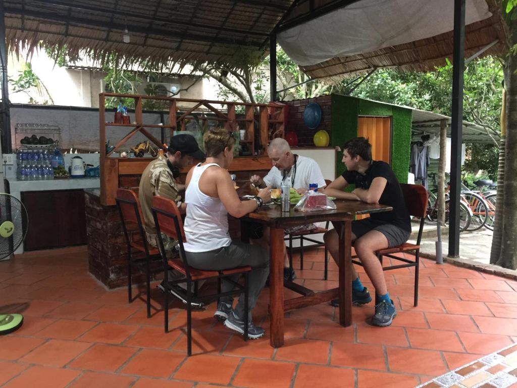 Mekong Farmstay CanTho - C.R Floating Market