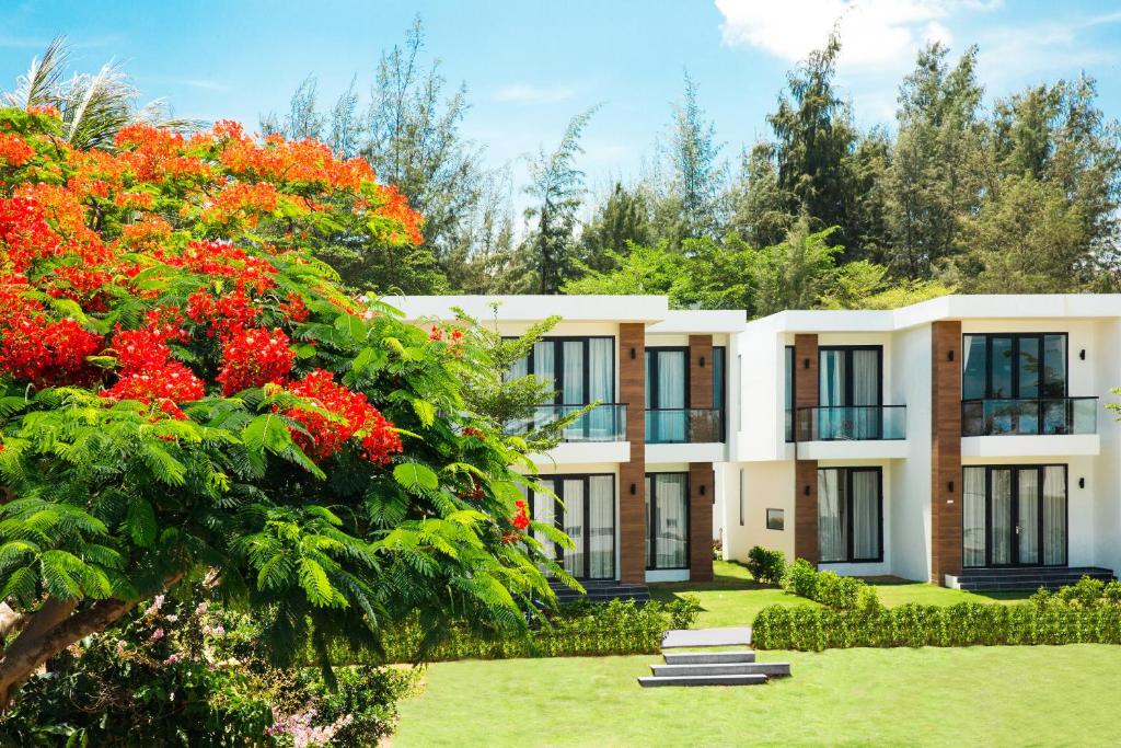 Вилла (Вилла с 1 спальней), Saint Simeon Resort & Spa Long Hai