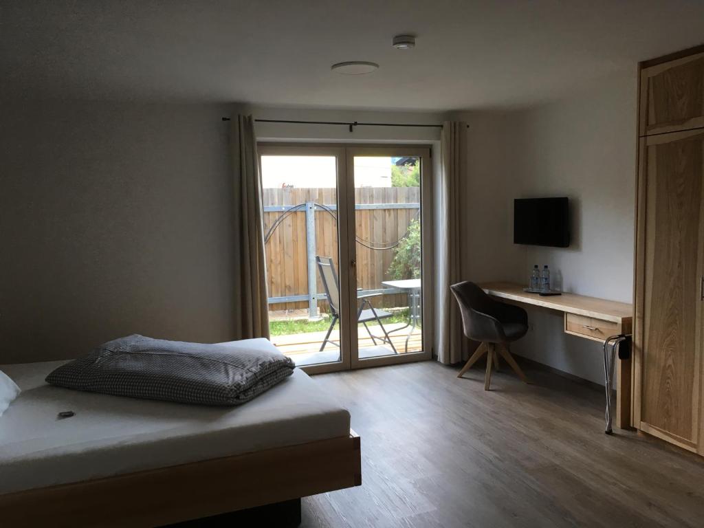 Двухместный (Большой двухместный номер с 1 кроватью), Gaestehaus Richter