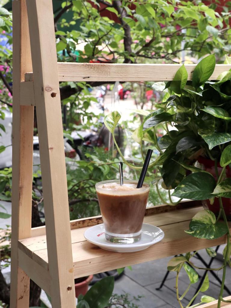 Lem's coffee & apartment