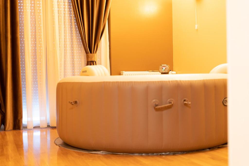 Jacuzzi studio apartman Mare's photo 3