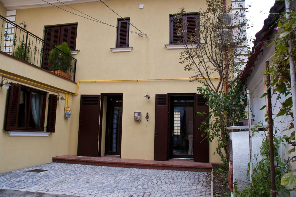 Arina Apartments photo 2