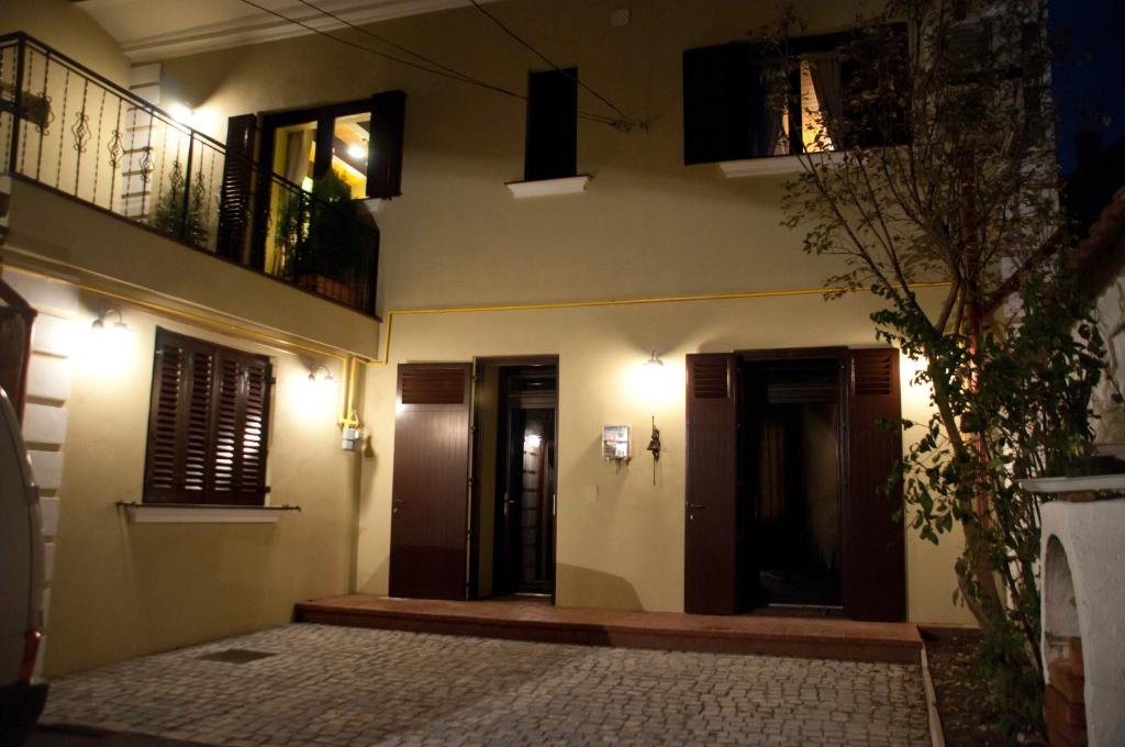 Arina Apartments photo 1