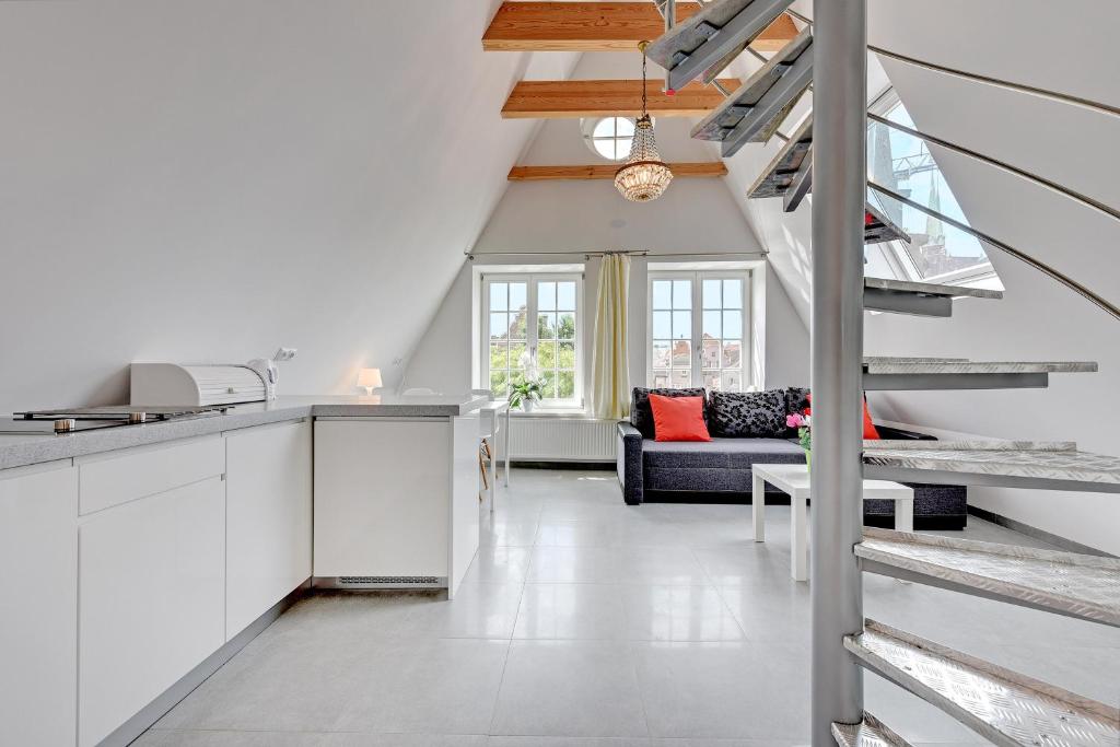 Апартаменты (Улучшенные апартаменты - 101/103 Św. Ducha Street), Blue Mandarin Old Town