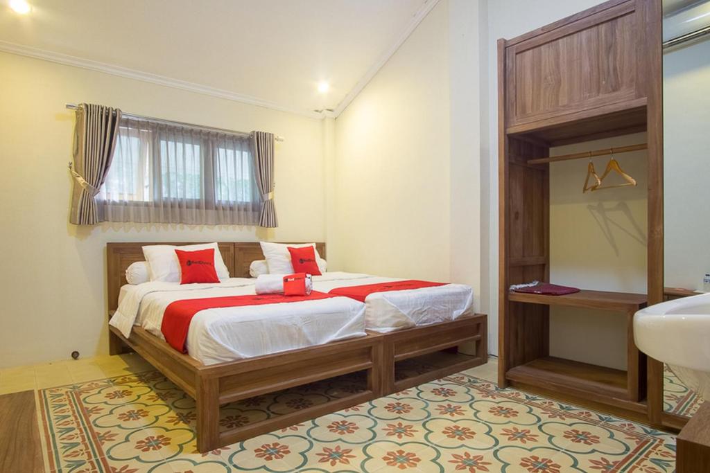 RedDoorz @ Letjend S. Parman Pacitan photo 4
