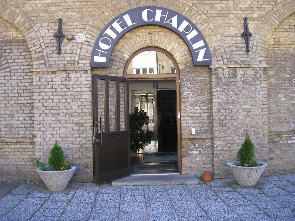 Hotel Chaplin photo 2