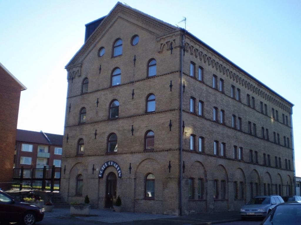 Hotel Chaplin photo 1