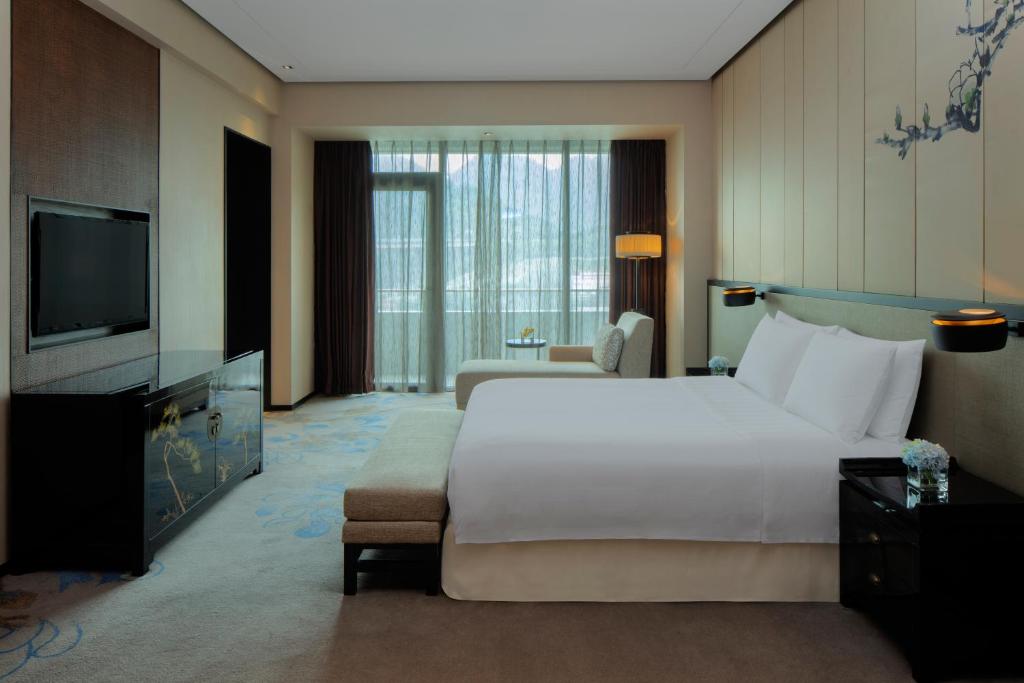 Сьюит (Суперлюкс), Radisson Blu Hotel Chongqing Sha Ping Ba