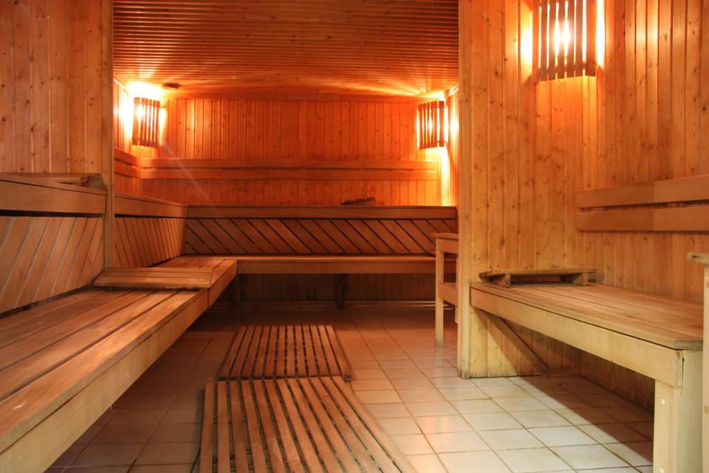 Cross Health Spa Center photo 2