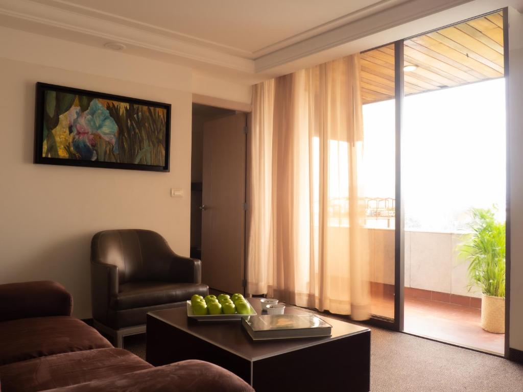 Сьюит (Люкс Master), Hotel Marbella