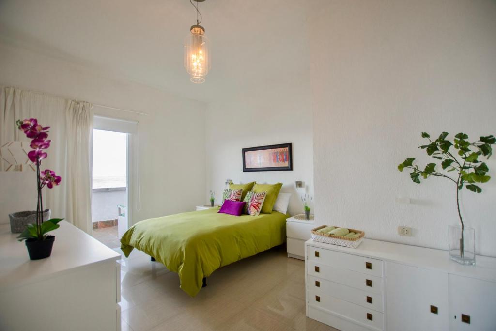Apartamento en Playa Chica, Las Gaviotas photo 2