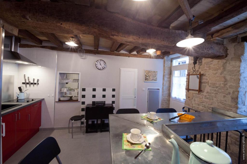 La Petite Sentence de Noyers photo 2