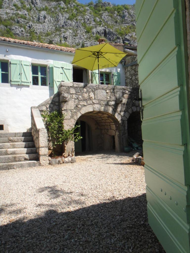 Mala Luka photo 4