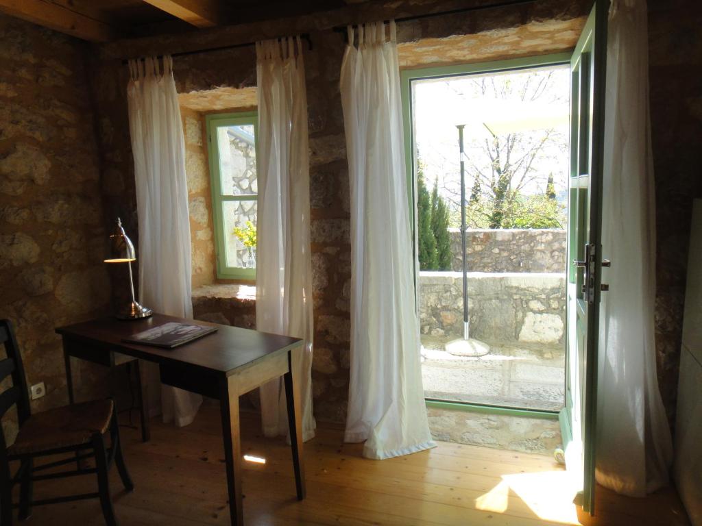 Mala Luka photo 3