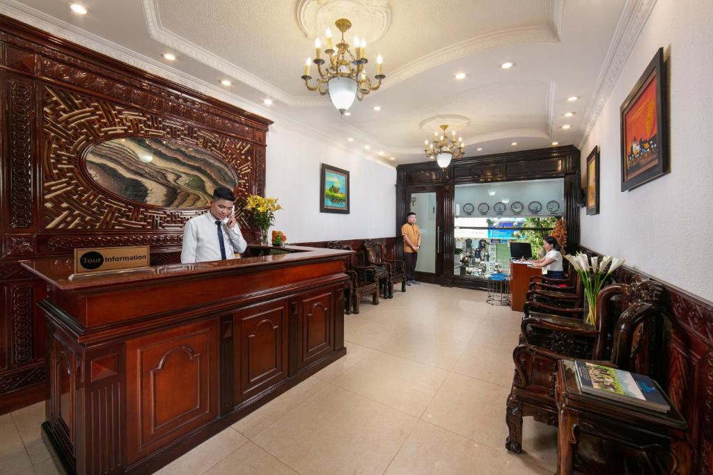 Little Hanoi Diamond Hotel