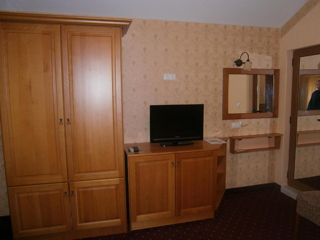 Evia Hotel photo 4