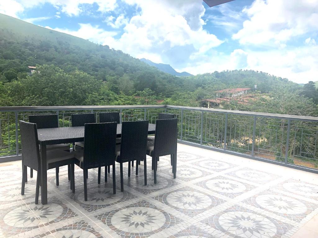Bella Villa Coron photo 2