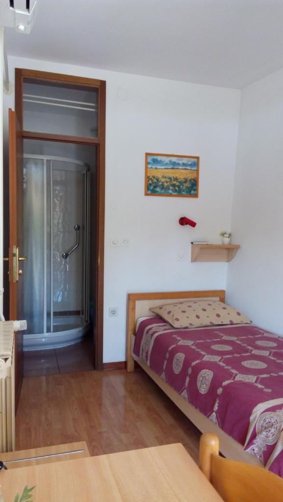 Accomodation Pertout photo 2
