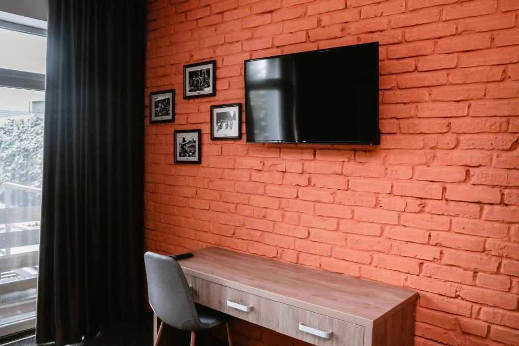 Clubhouse photo 3