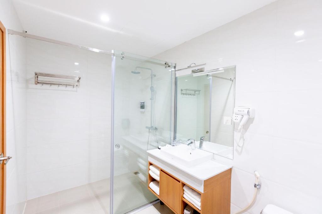 Семейный (Улучшенный семейный номер), Prague Airport Hotel
