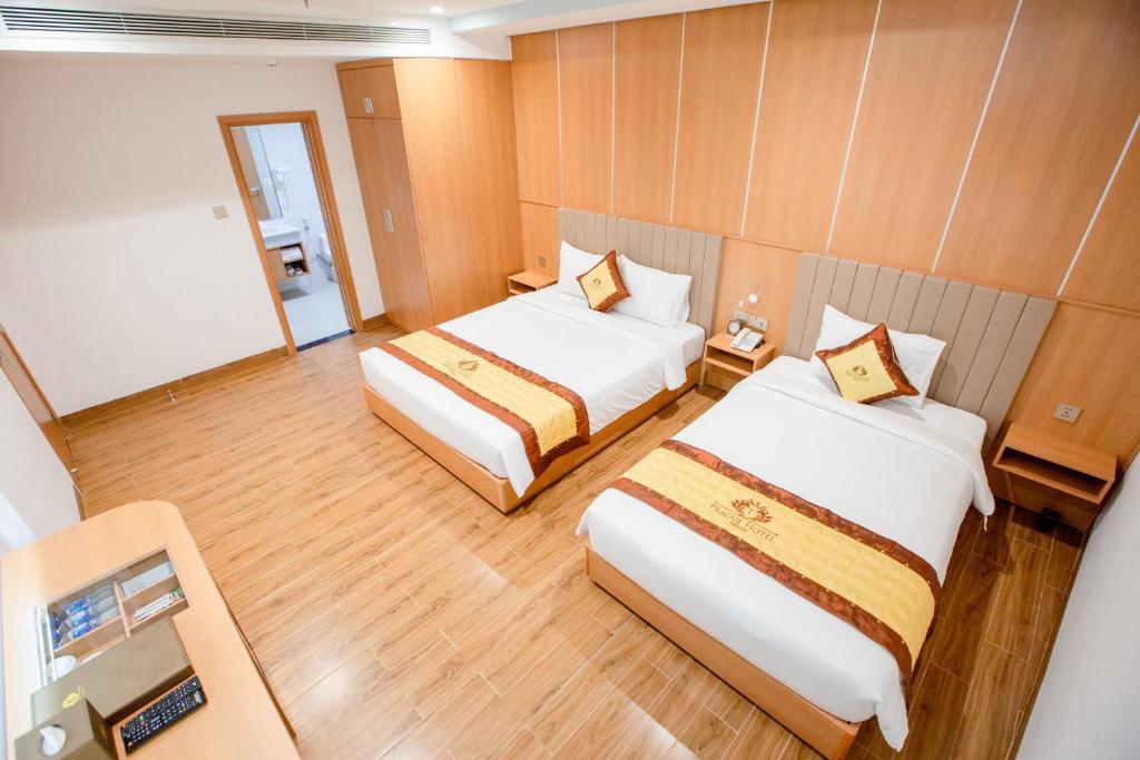 Семейный (Улучшенный семейный номер), Prague Airport Hotel