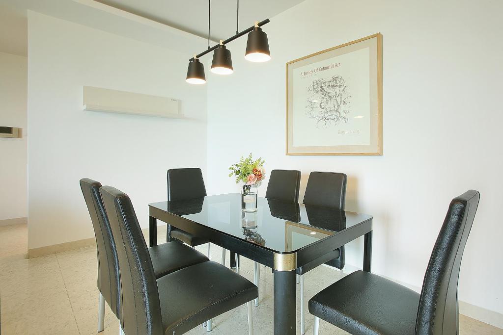 Апартаменты (Three-Bedroom Apartment with Sea View-Mainland China only), Sanya Qingjinghaiwan Apartment