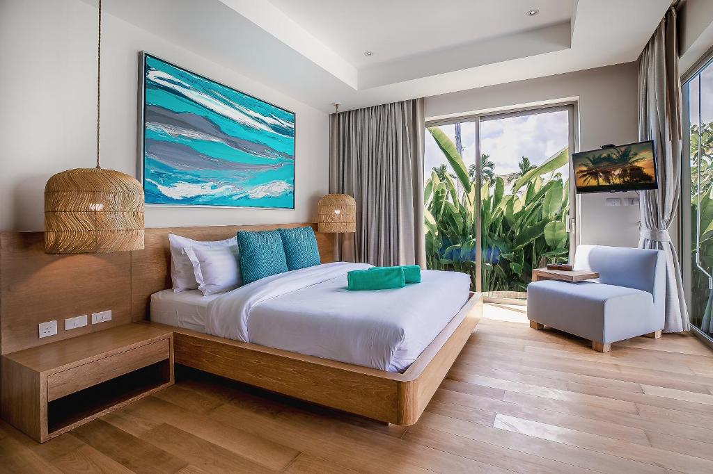 Modern 3BR Villa with Private Pool and BBQ photo 3
