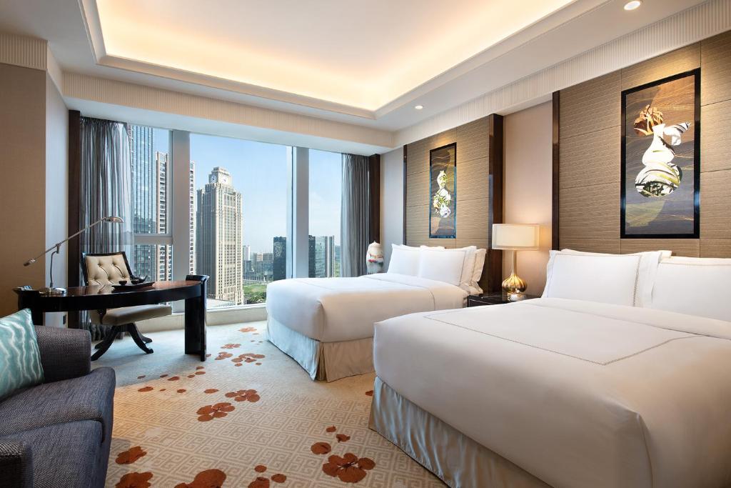 Двухместный (Двухместный номер Fairmont Gold с 2 отдельными кроватями размера «queen-size»), Fairmont Chengdu