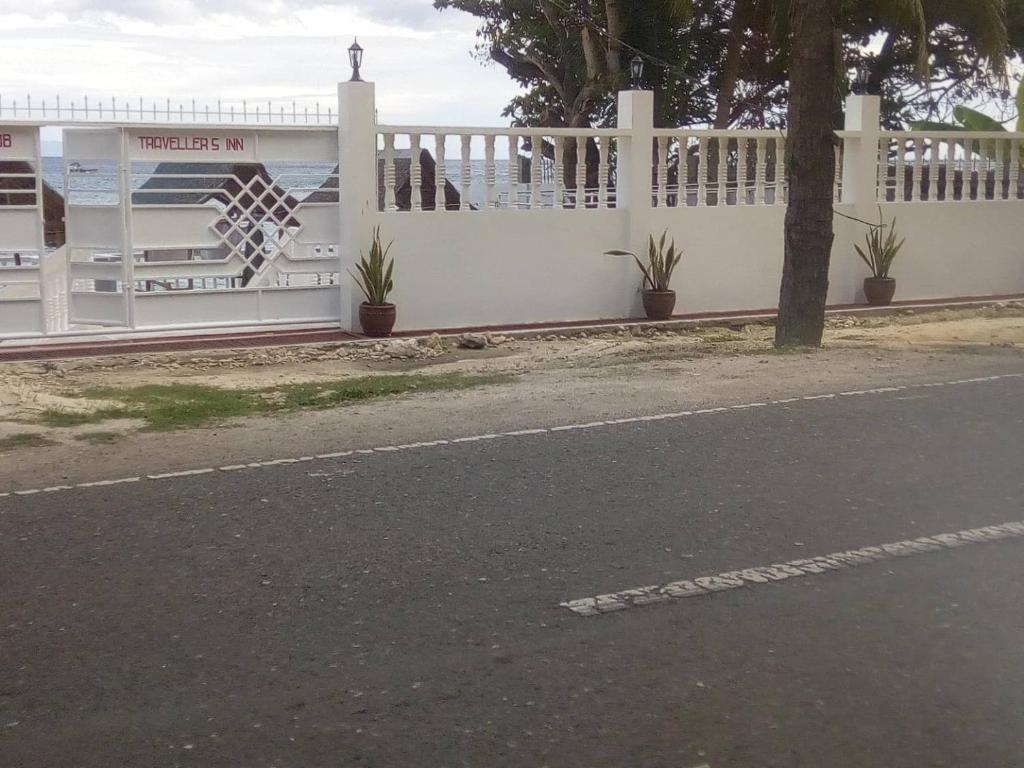LUNA OSLOB TRAVELLERS INN - Beach Front photo 4