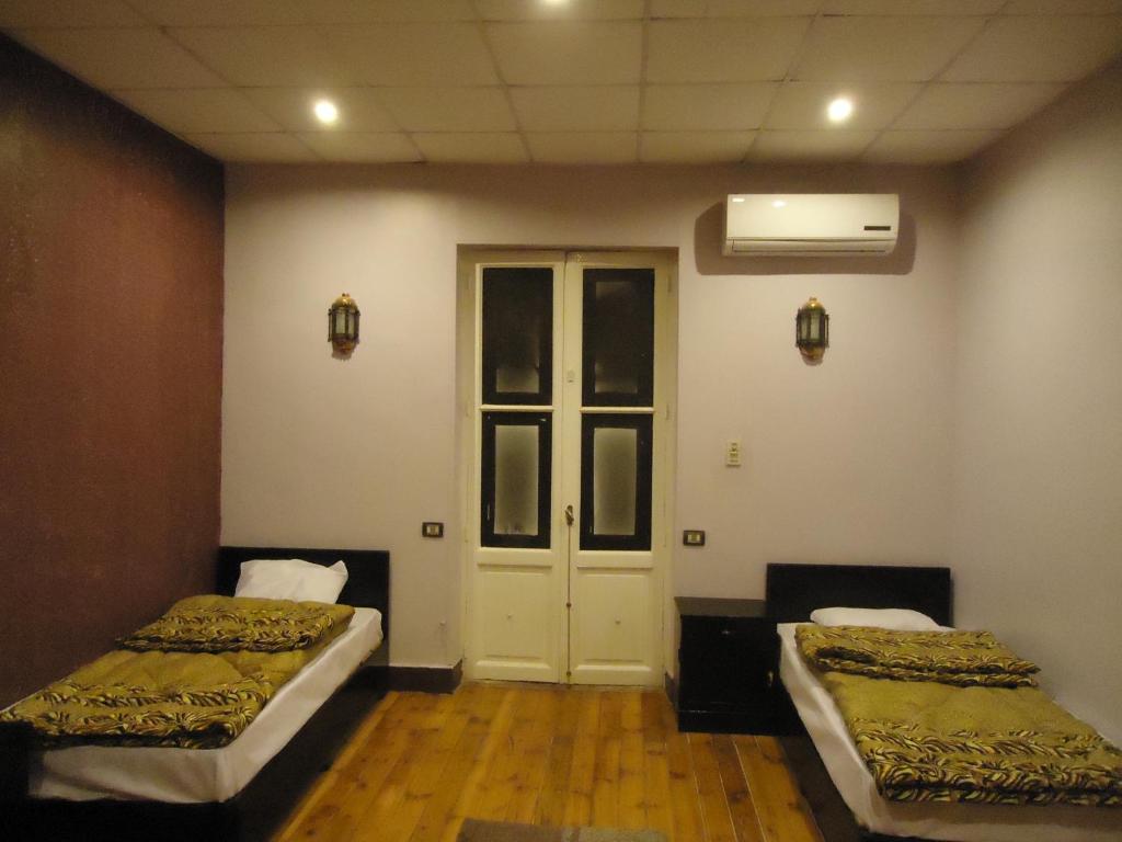 Одноместный (Стандартный одноместный номер с общей ванной комнатой), Freedom Hostel