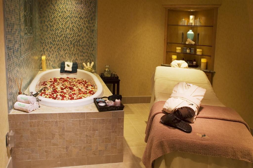 Ramana Saigon Hotel
