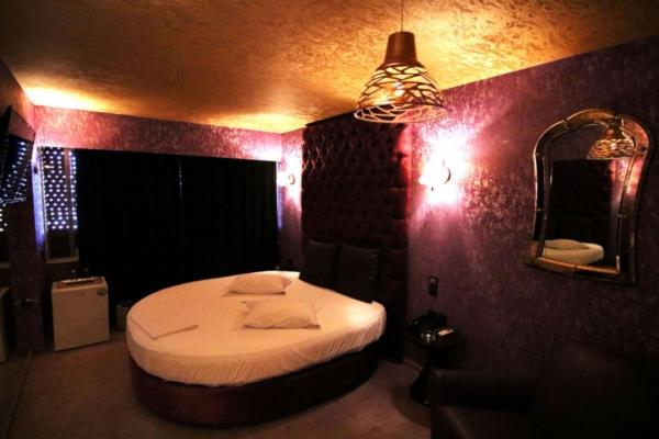 The Crystal Blue Hotel Room Type - Queen Room with Spa Bath