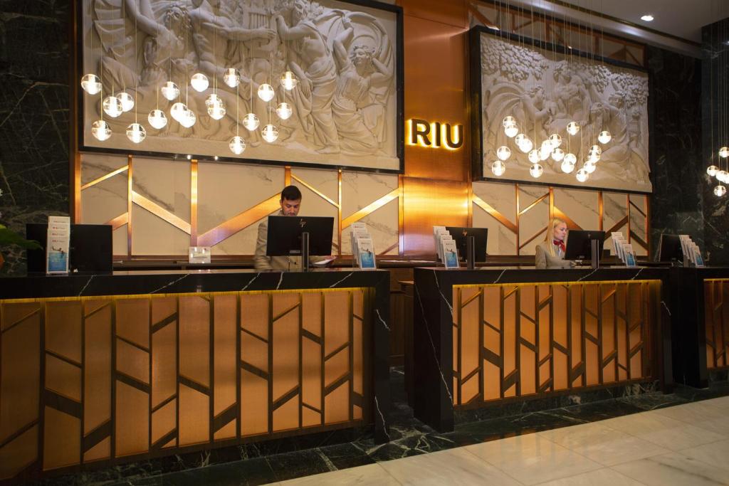 Riu Plaza España photo 2