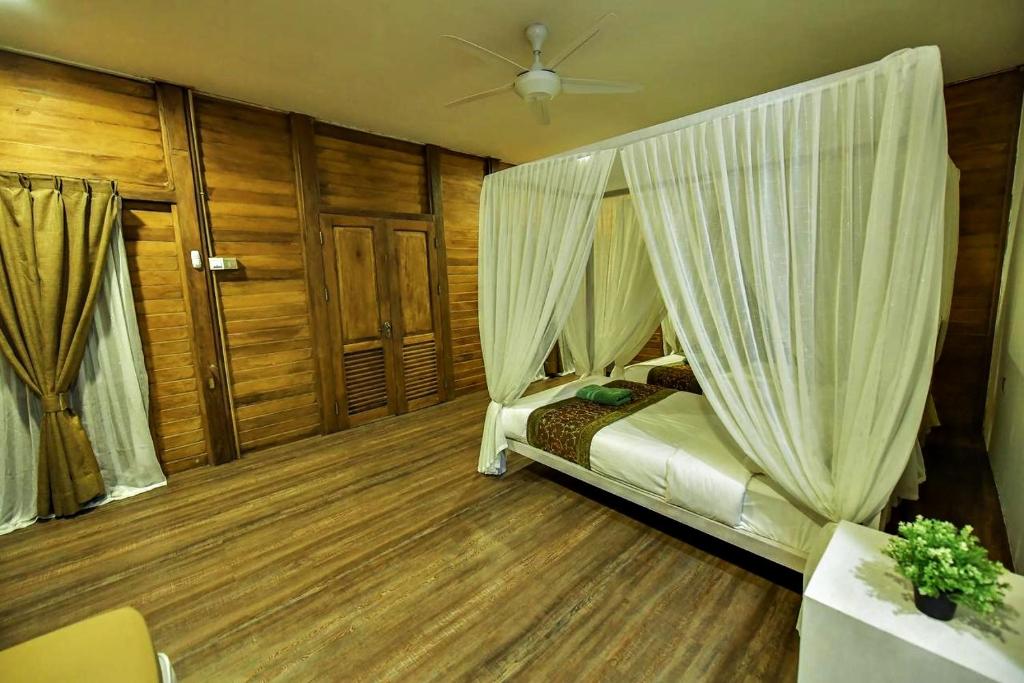Bayu Lestari Island Resort photo 3