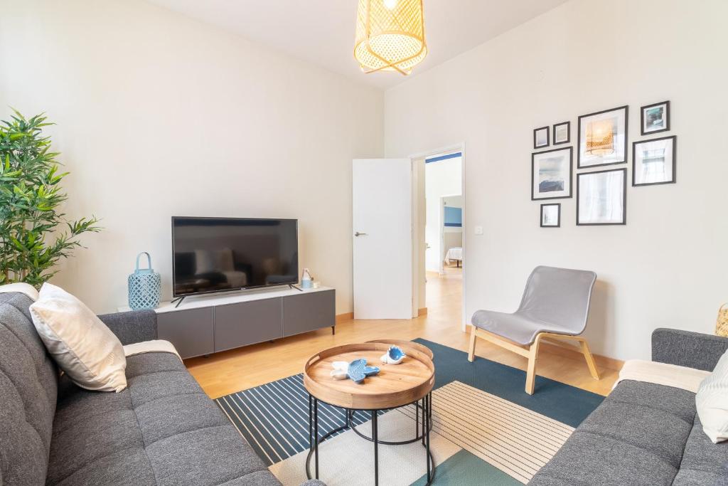 Flatguest Agaete Blue photo 1