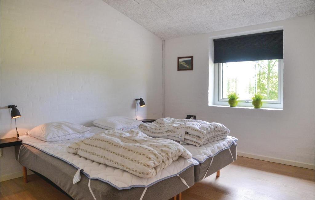Awesome Home In Hejnsvig With 3 Bedrooms And Wifi photo 1