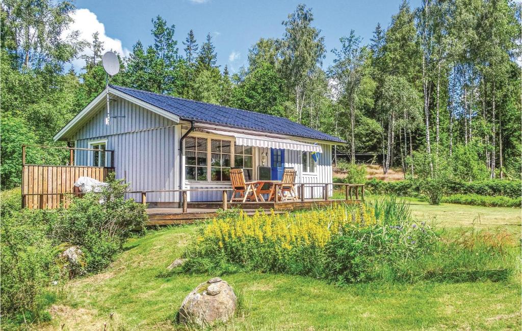 Nice Home In Lngaryd With 2 Bedrooms And Wifi